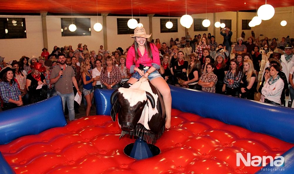Prefeitura de Ituporanga realiza festa em comemoração ao Dia do Professor
