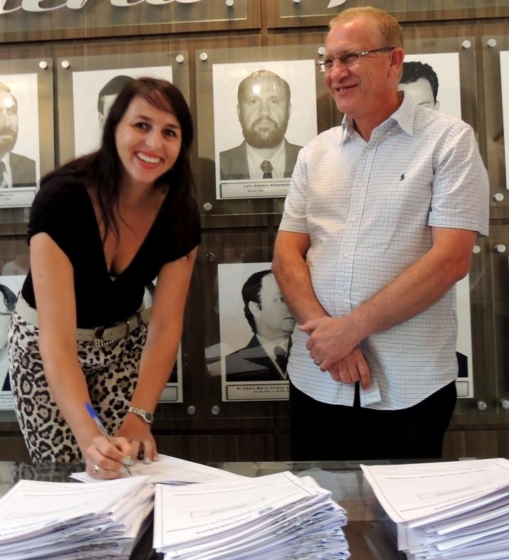 Servidores aprovados no concurso da Prefeitura de Ituporanga tomam posse 