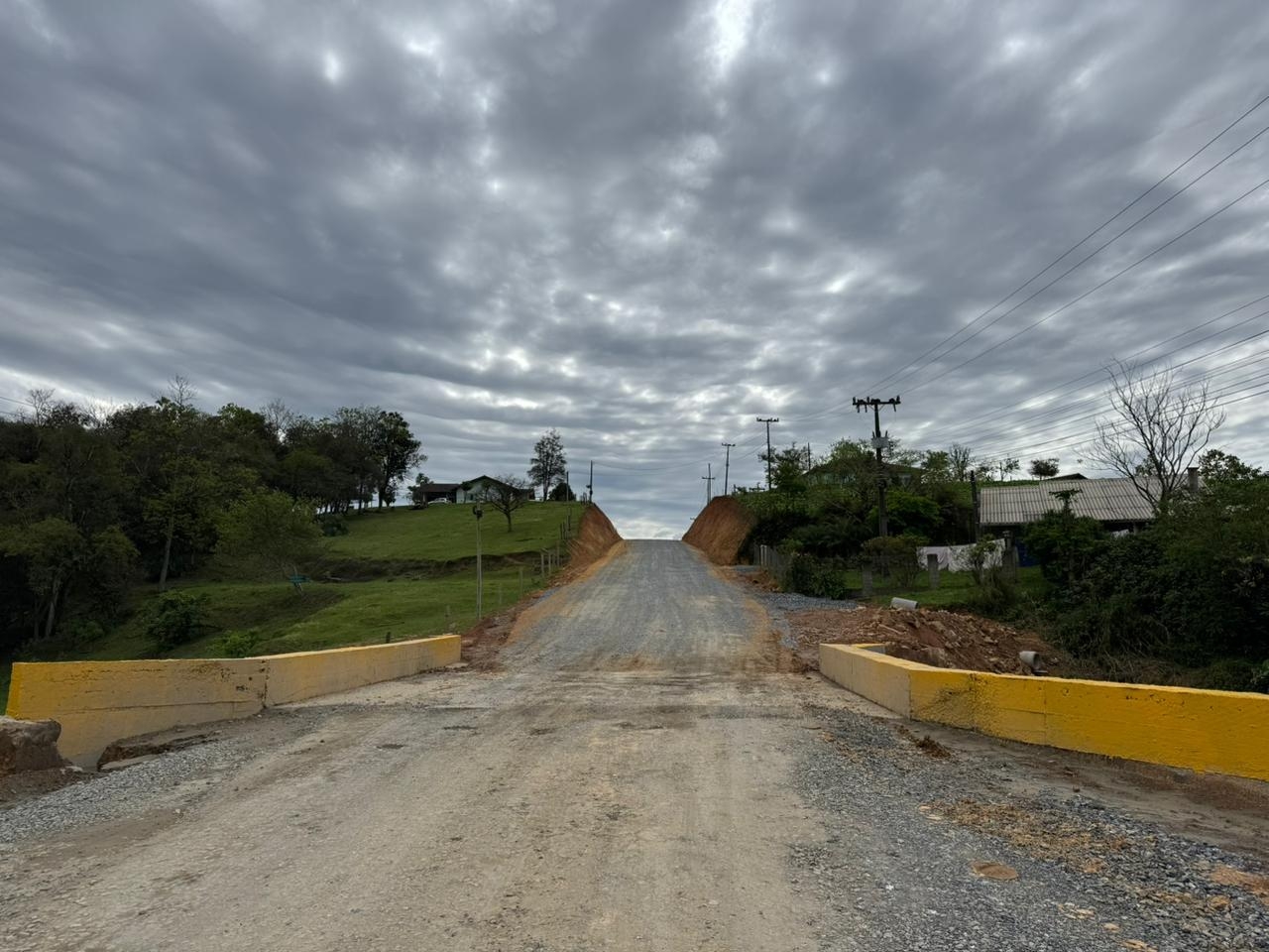 Nova ponte em concreto é entregue à comunidade de Alto Águas Negras