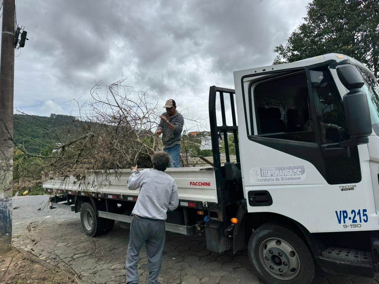 Prefeitura divulga cronograma de recolhimento de galhada e móveis velhos em Ituporanga
