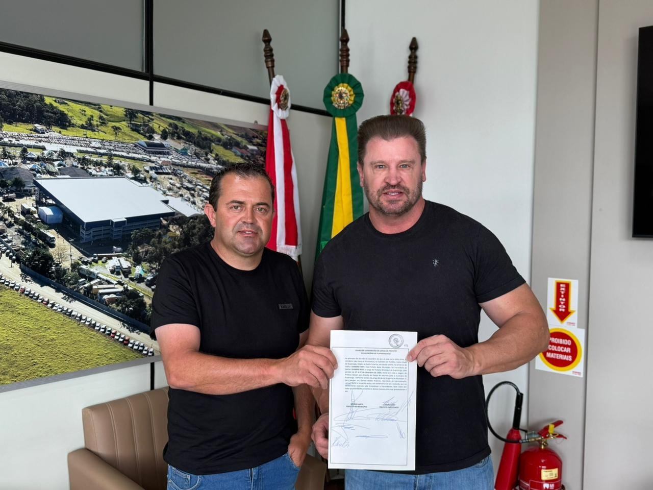 Vice Leandro assume a prefeitura interinamente por uma semana